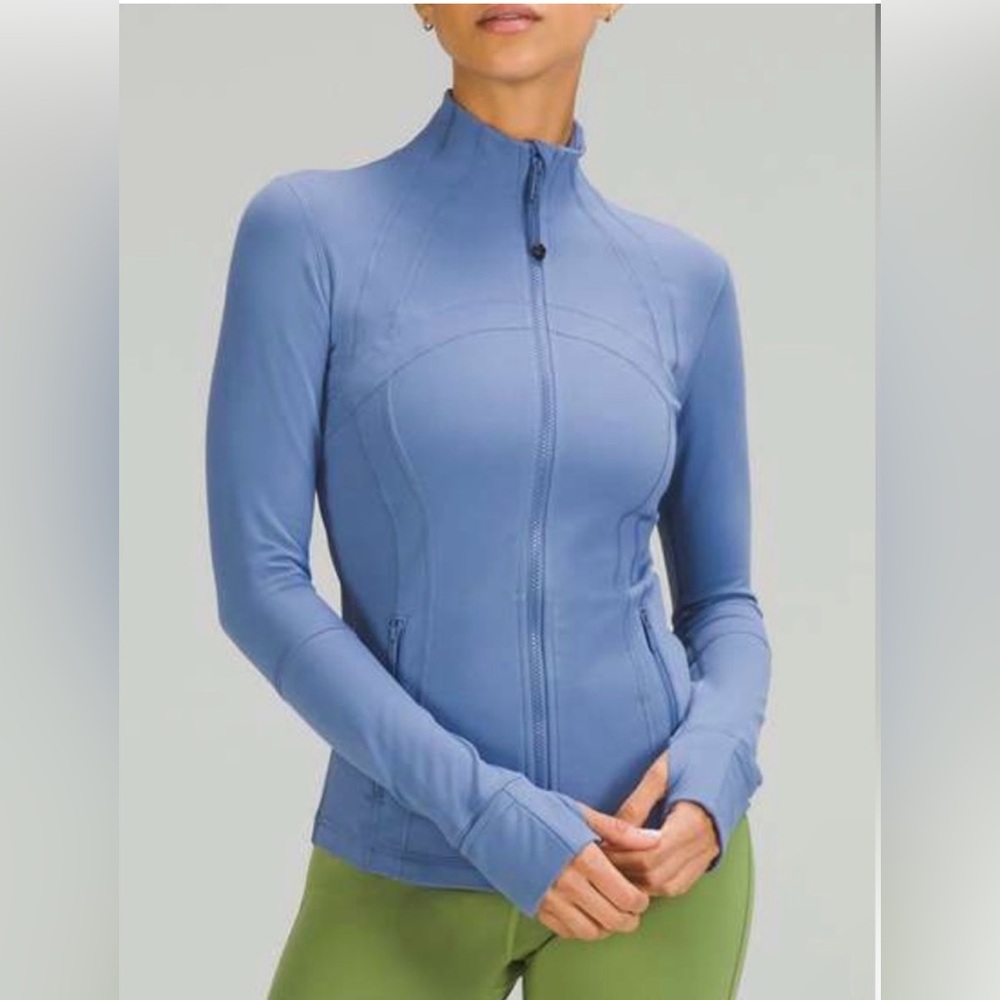 Lululemon blue define jacket in Water Drop, size 6